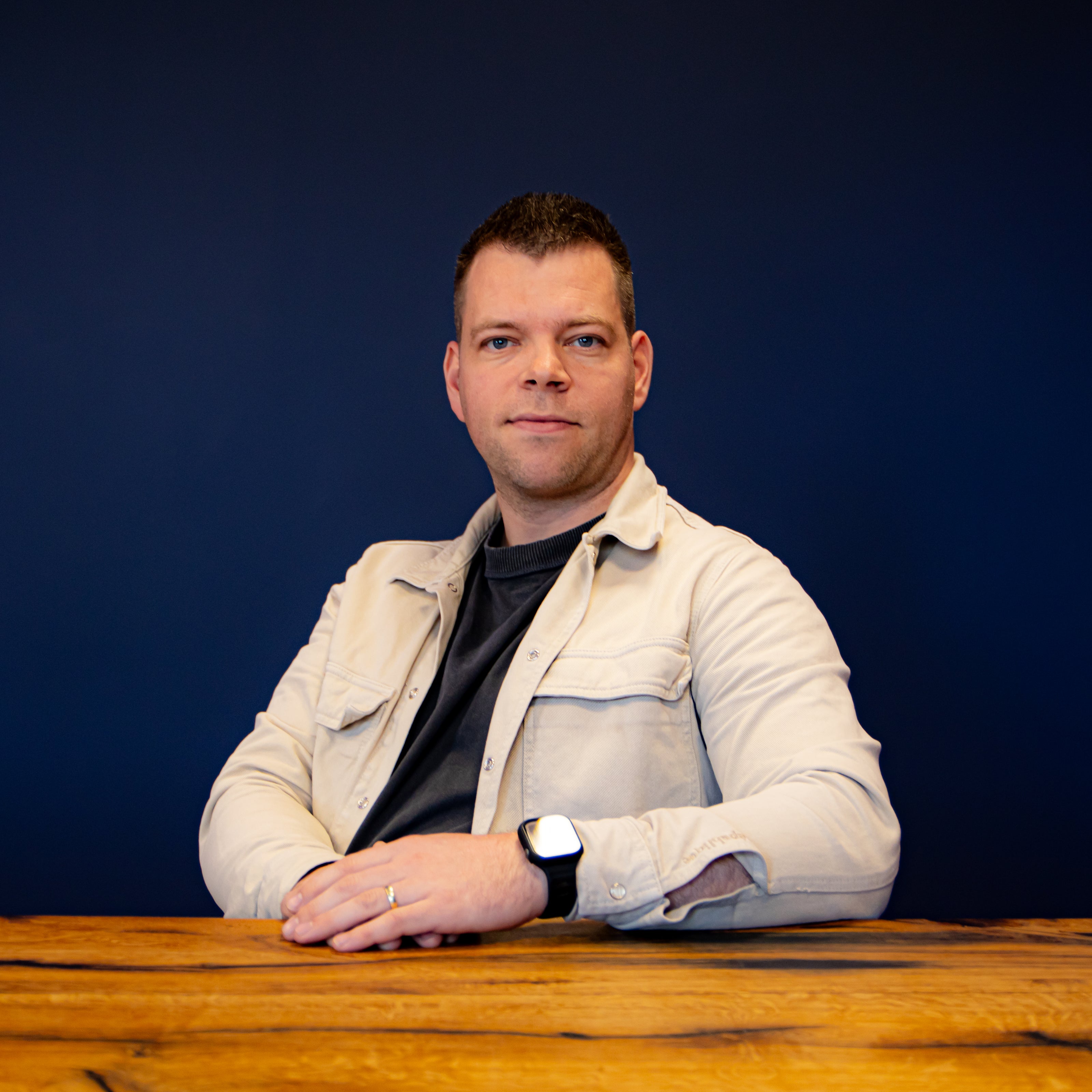 Sylvano - team Shopnotch